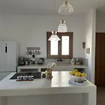Elysian House بيت للعطل